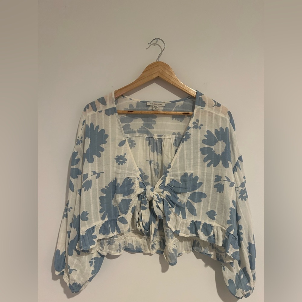 American Eagle Outfitters White and Blue Tie-Front Blouse
